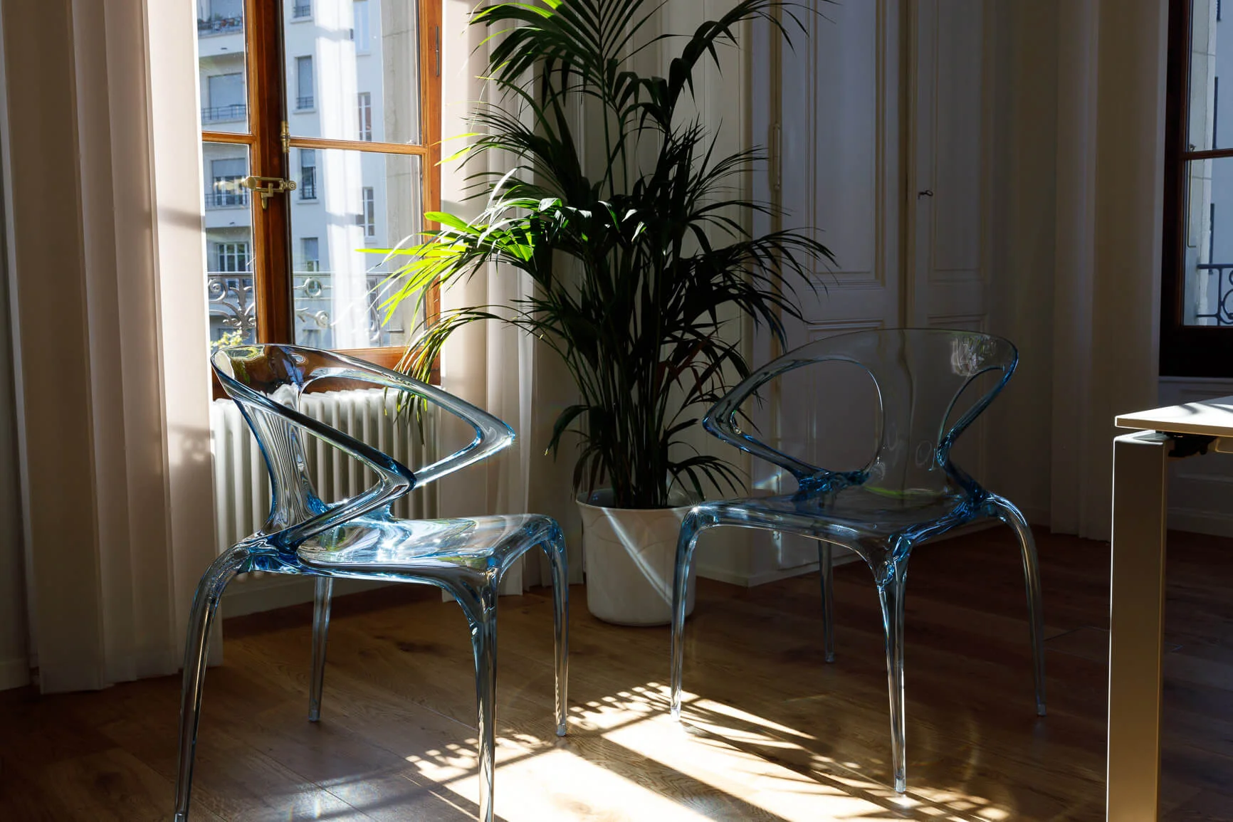 chairs-img